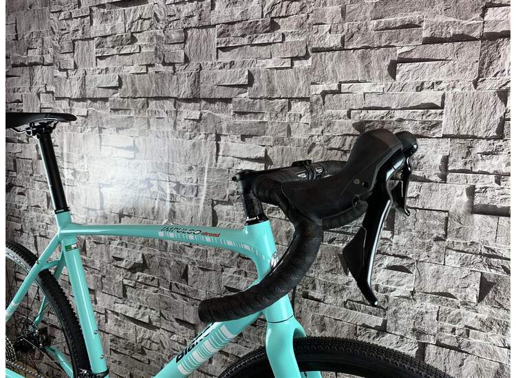 Bianchi Impulso Allroad - 105 11sp Hydr Brake Drop Flare Handlebar - Model 2018 1d - Ck16 Glossy 57