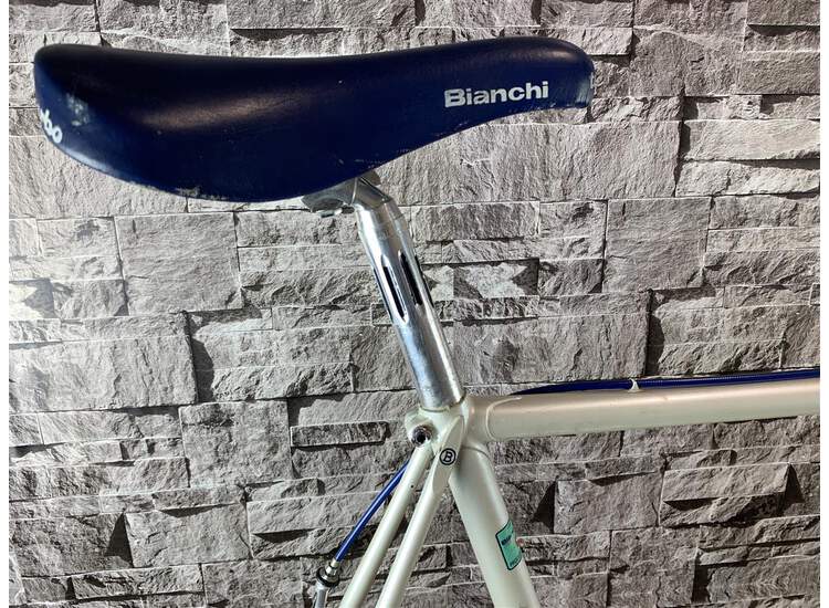Vintage Bianchi Tipo Corsa 28t - 62cm White Met.