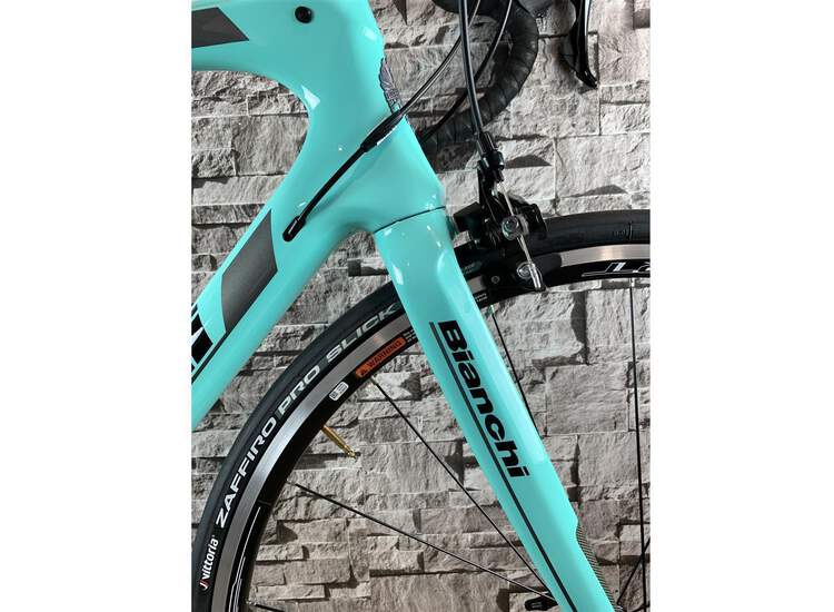 Bianchi Intenso - Shimano 105 11sp Compact - 2019 44 2a - Ck16 / Black Full Glossy