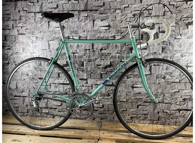 Bianchi tipo Corsa 28t Campagnolo Record - 58cm Celeste