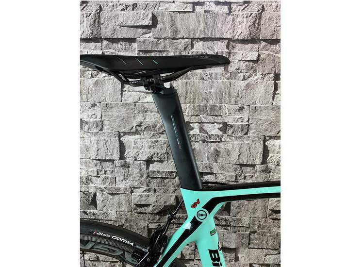Bianchi Road Bike Oltre Xr4 - Campagnolo Record 12s - 2019 Racing Edition