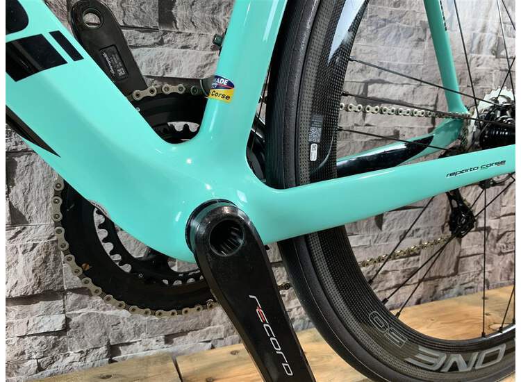 Bianchi Rennrad Oltre XR4 - Campagnolo Record 12S - 2019 Racing Edition
