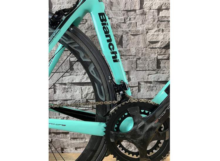 Bianchi Rennrad Oltre XR4 - Campagnolo Record 12S - 2019 Racing Edition