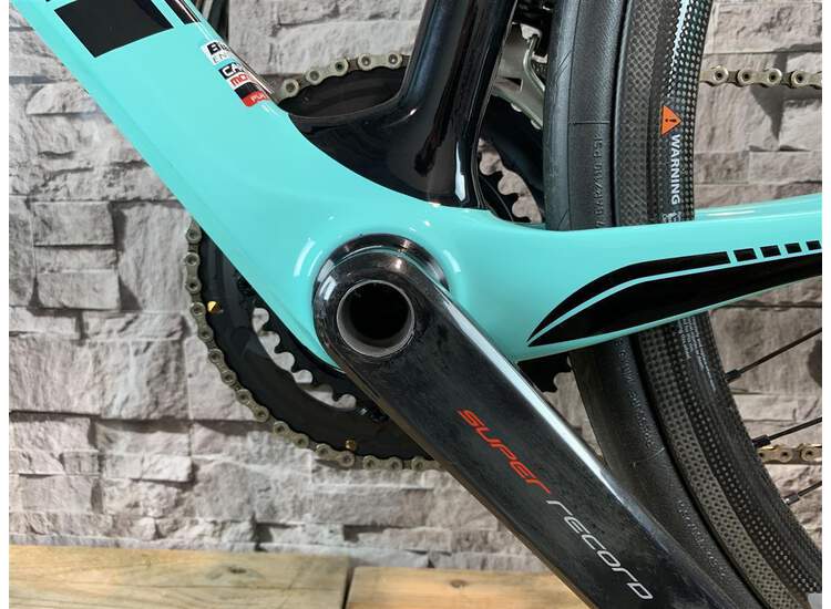V�lo Route Bianchi Infinito Cv - Campagnolo Record 12s - 2019 Racing Edition