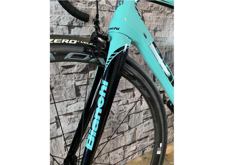 Bianchi Rennrad Infinito CV - Campagnolo Record 12S - 2019 Racing Edition