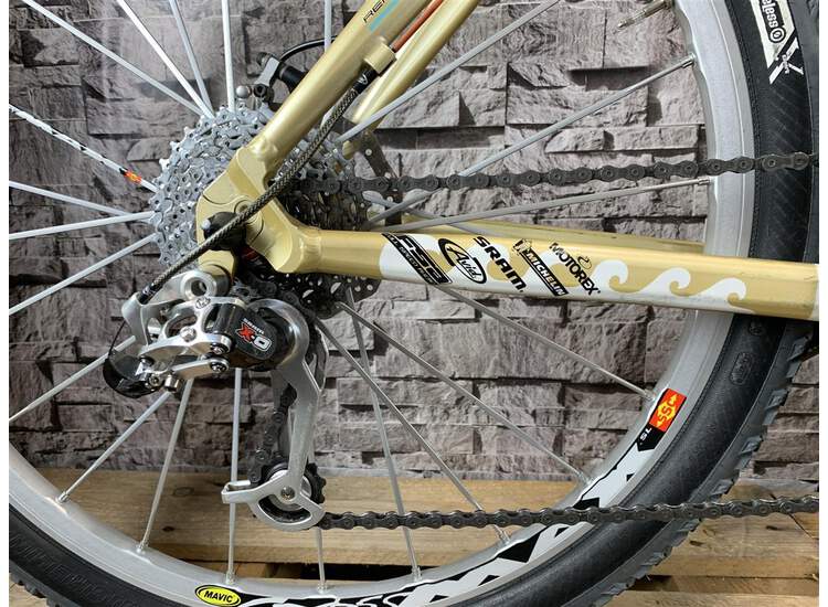 Oetzi Wc Ltd. Edition Julien Absalon