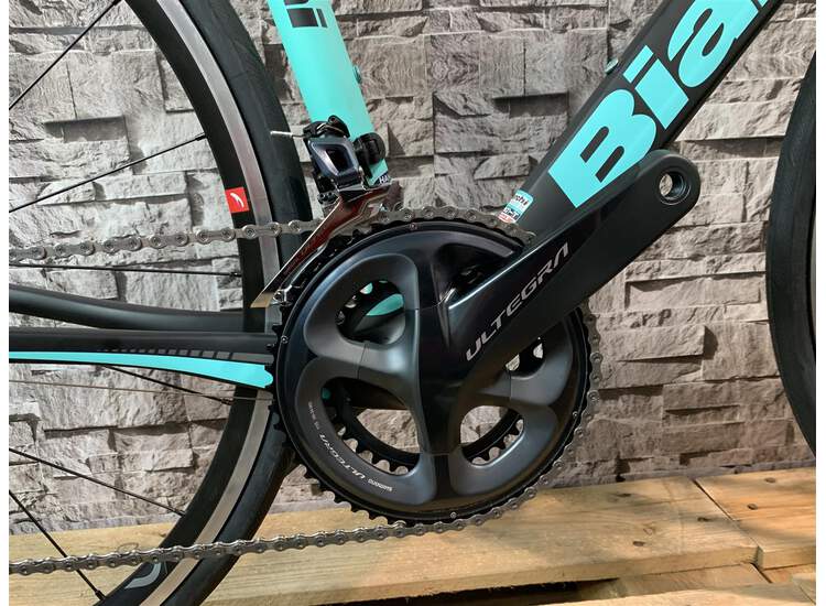 Bianchi Infinito Cv Ultegra 11sp Compact - 2019