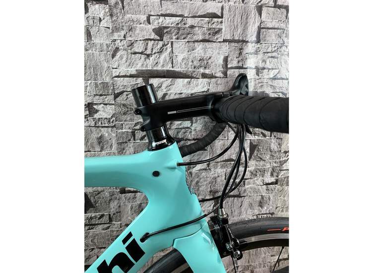 Bianchi Aria Campagnolo Chorus 2021 A1 - Noire / Silver Chrome Full Glossy 55