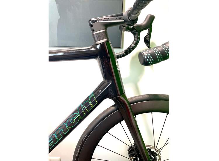 Bianchi Road Bike SPECIALISSIMA DISC Shimano Dura Ace-Di2 12sp - 2022 SB: Black Carbon UD/Mermaid Scale Full Glossy 61