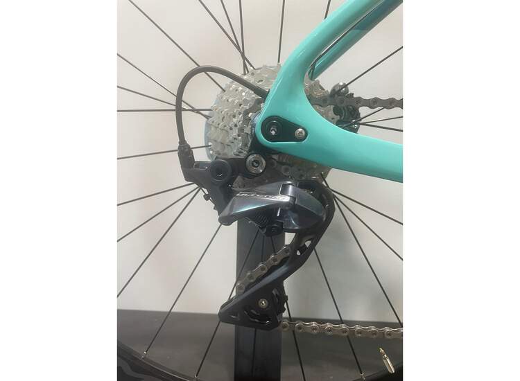 V�lo Route Bianchi INFINITO CV DISC Shimano Ultegra 11sp - 2022 IC: CK16/Dark Turquoise Full Glossy 47