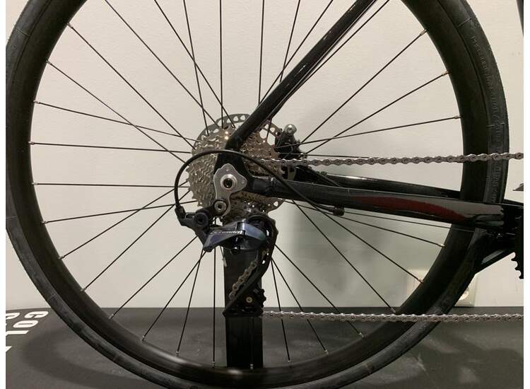 Bianchi bike VIA NIRONE 7 Disc Shimano 105 11sp  - 2023 N2: Serial Black/Titanium Silver Full Glossy 53