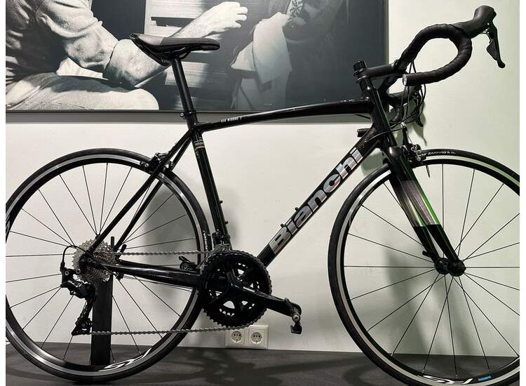 BianchiVIA NIRONE 7 Shimano 105 11sp - 2022 N2 61