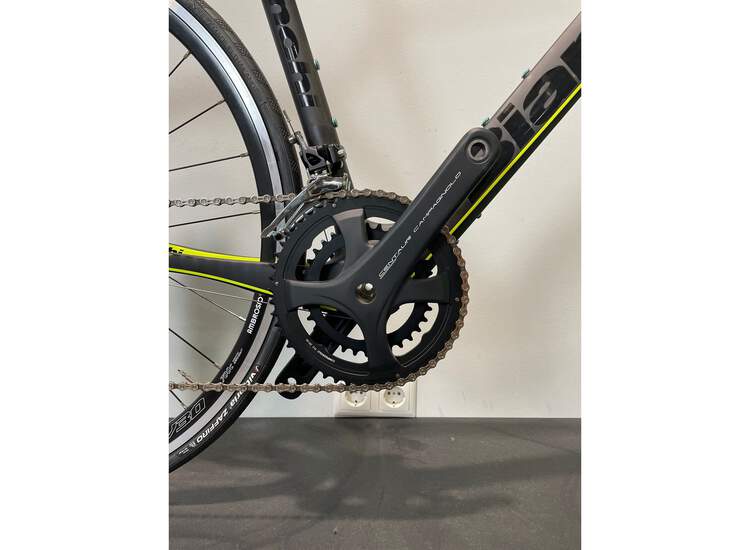 Bianchi Infinito CV - Campagnolo Potenza 11sp Compact - 2019 8P - Pearl White/CK16 Glossy 59