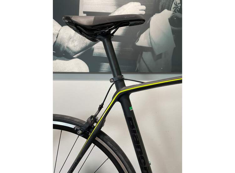 Bianchi Infinito CV - Campagnolo Potenza 11sp Compact - 2019 8P - Pearl White/CK16 Glossy 59