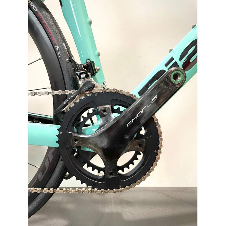 Bianchi Road Bike ARIA DISC CHORUS 2023 3.699,00