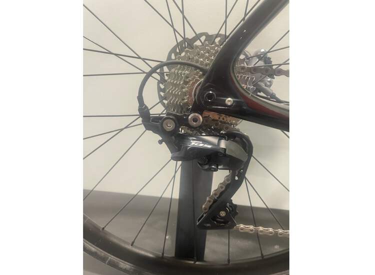 Bianchi Rennrad INFINITO XE DISC Shimano 105 DI2 12S - 2023