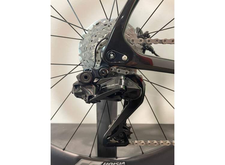 Bianchi Road Bike SPECIALISSIMA DISC Shimano Dura Ace-Di2 12sp - 2023 SB: Black Carbon UD/Mermaid Scale Full Glossy 55