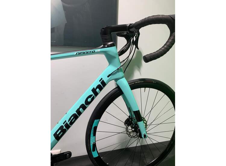 Bianchi Road Bike INFINITO XE DISC Shimano 105 11sp - 2023 5K 55