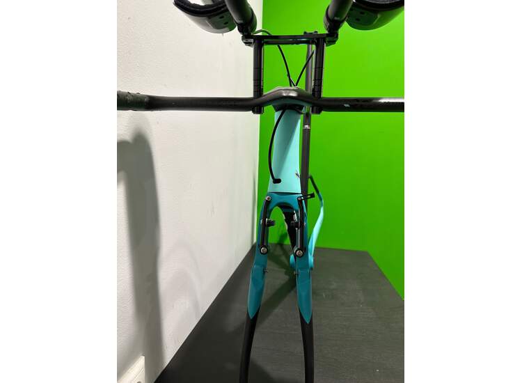Bianchi AQUILA CV Time Trial Carbon - FRAMESET - XC L (Paint damage)