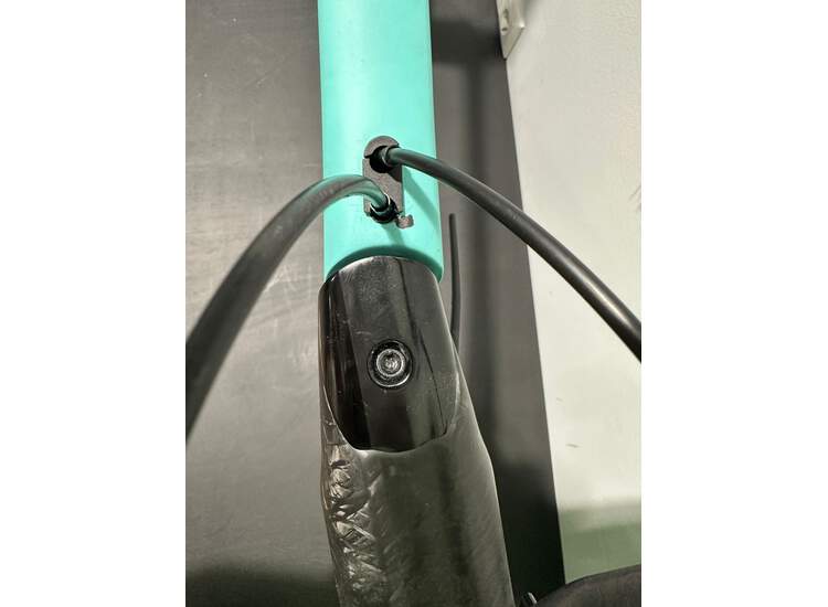 Bianchi AQUILA CV Time Trial Carbon - FRAMESET - XC L (Paint damage)