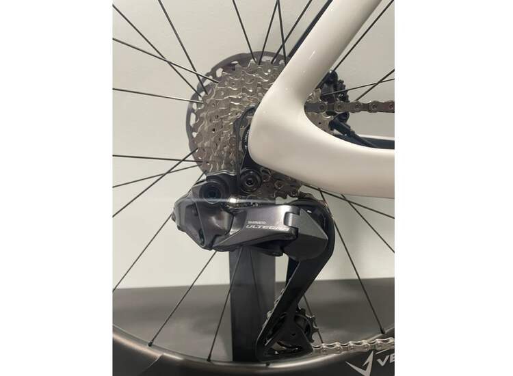 Bianchi Rennrad OLTRE RC Sram Red eTap AXS disc 12sp - 2023 XG: White / Graphite Full Glossy 59