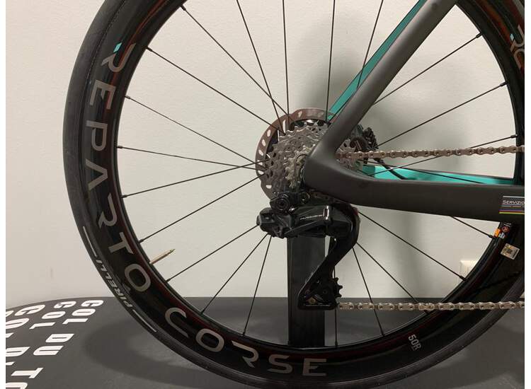 Bianchi Rennrad OLTRE RC Sram Red eTap AXS disc 12sp - 2023 XJ: Graphite | CK16 full matt 47