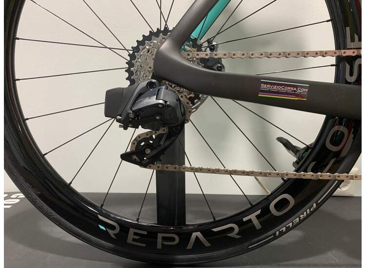 Bianchi Rennrad OLTRE RC Sram Red eTap AXS disc 12sp - 2023 XJ: Graphite | CK16 full matt 47