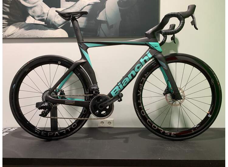 Bianchi Road Bike OLTRE PRO Sram Force eTap AXS disc - 2023 XJ: Graphite | CK16 full matt 57