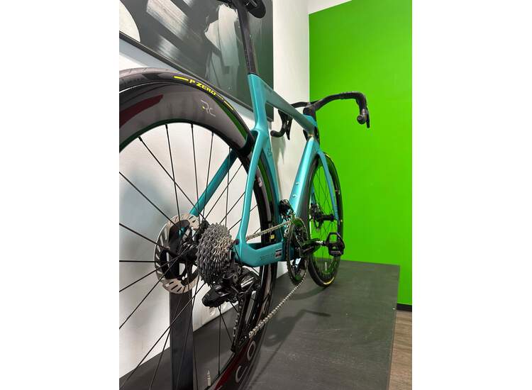 Bianchi Road Bike OLTRE RC DURACE DI2 12SP TOUR DE FRANCE (Limited Edition)