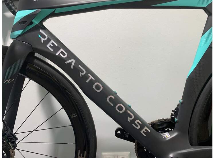 Bianchi V�lo Route OLTRE RC DURACE DI2 12SP - 2024 XR 47