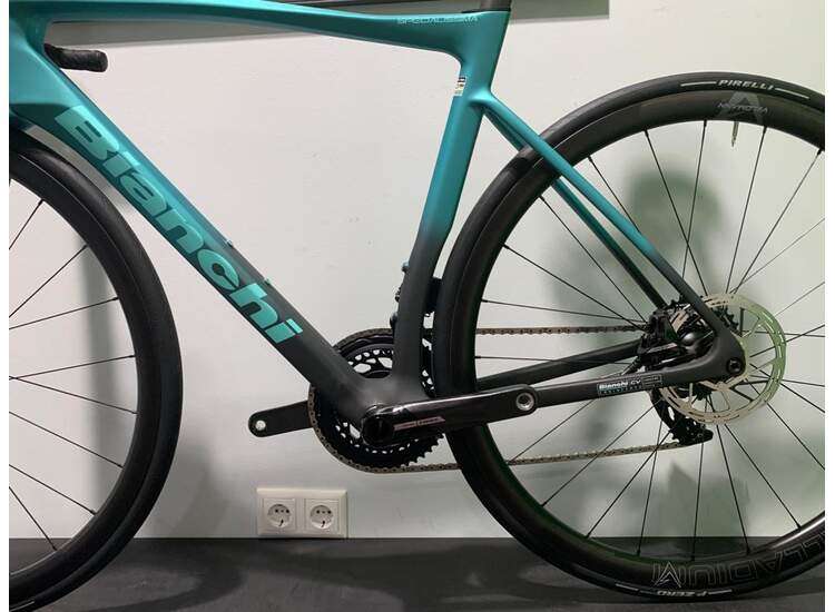 Bianchi Road Bike SPECIALISSIMA PRO SRAM FORCE ETAP AXS - 2025 MW 47