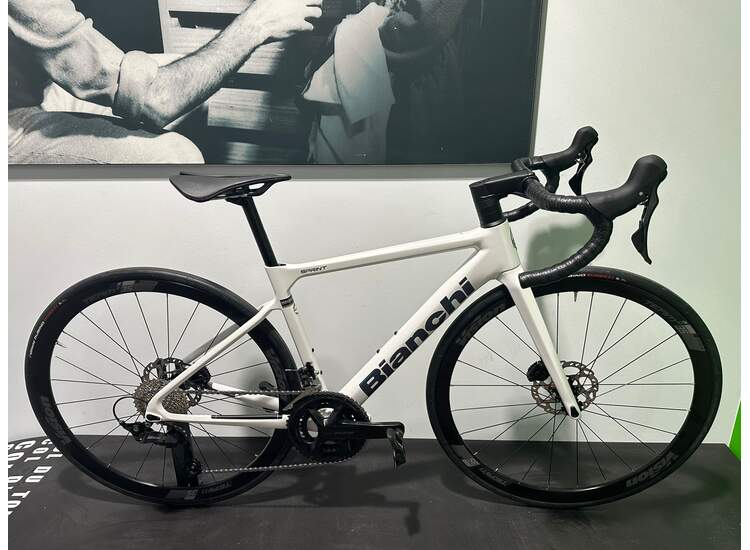 Bianchi Road Bike SPRINT 105 12SP - 2026 SZ 53