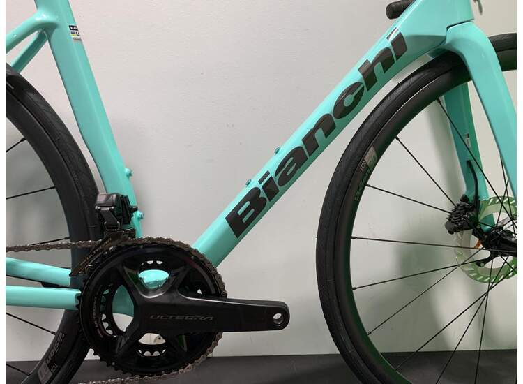 Bianchi Road Bike SPECIALISSIMA COMP ULTEGRA DI2 12SP - 2025 MQ 55