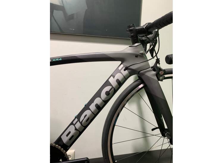 Bianchi Road Bike OLTRE XR4 Shimano Ultegra 11sp - 2023 XB 47