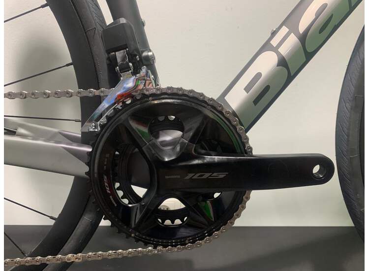 Bianchi Road Bike OLTRE XR3 DISC Shimano 105 12sp Di2 - 2023 XB 57