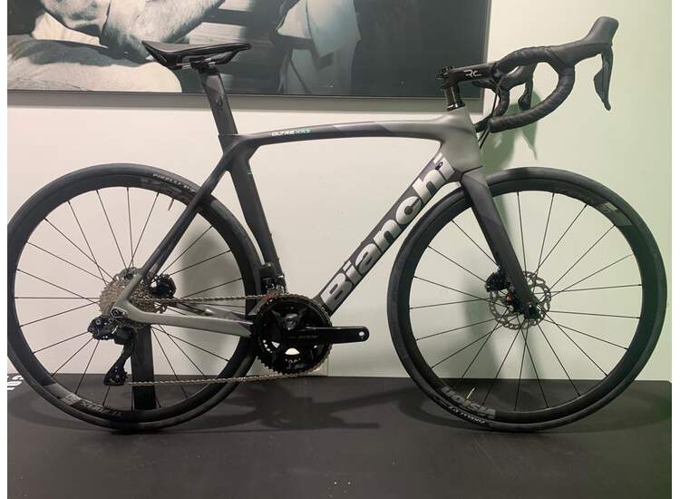 Bianchi OLTRE XR3 DISC Shimano Ultegra 12sp Di2 - 2023 XB 57