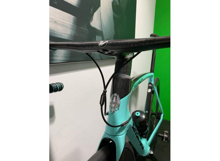 Bianchi Oltre XR4 CV Disc. Shimano Dura Ace mech. 11S 57 cm