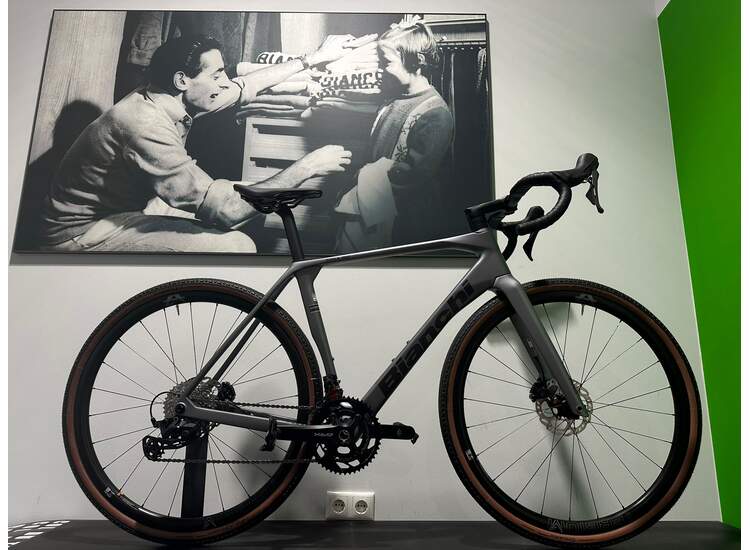 Bianchi Road Bike IMPULSO PRO GRX 820 12SP - 2026 F4 XL