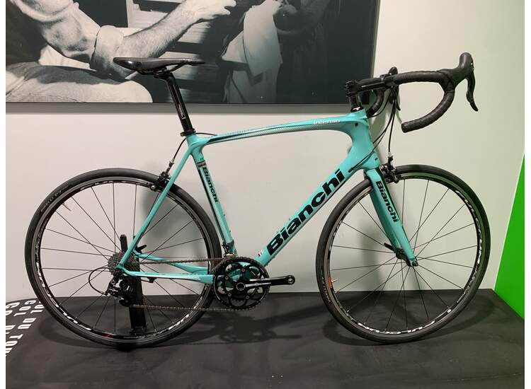 Bianchi Intenso C2C Campagnolo Veloce