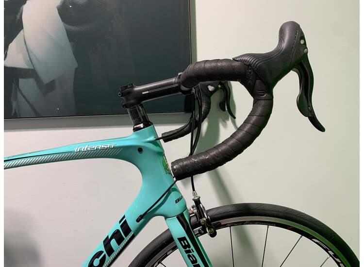 Bianchi Intenso C2C Campagnolo Veloce