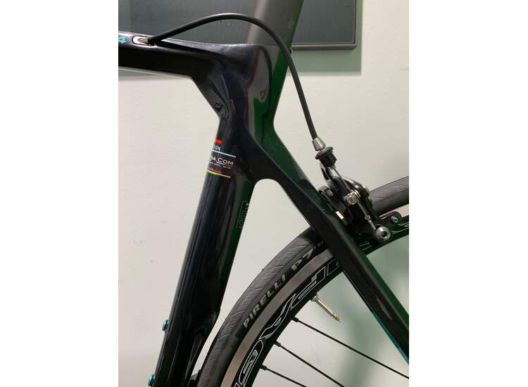 Bianchi Rennrad OLTRE XR4 Campagnolo Chorus 12SP