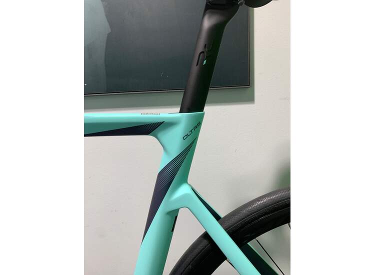 Bianchi Road Bike Oltre Race ICR Campagnolo Chorus - 2024 A6 55