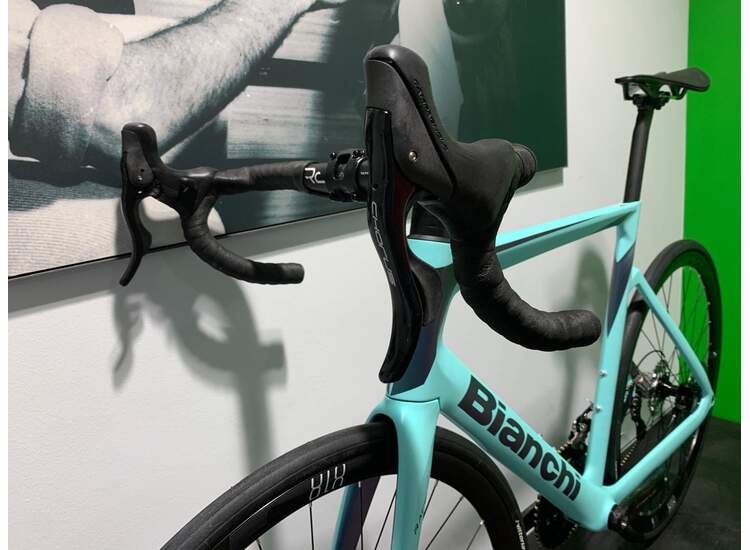 Bianchi Road Bike Oltre Race ICR Campagnolo Chorus - 2024 A6 55