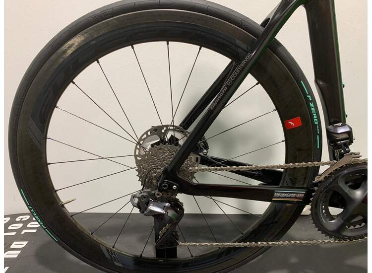 Bianchi OLTRE XR4 Disc- Ultegra Di2 11Sp Airbeat