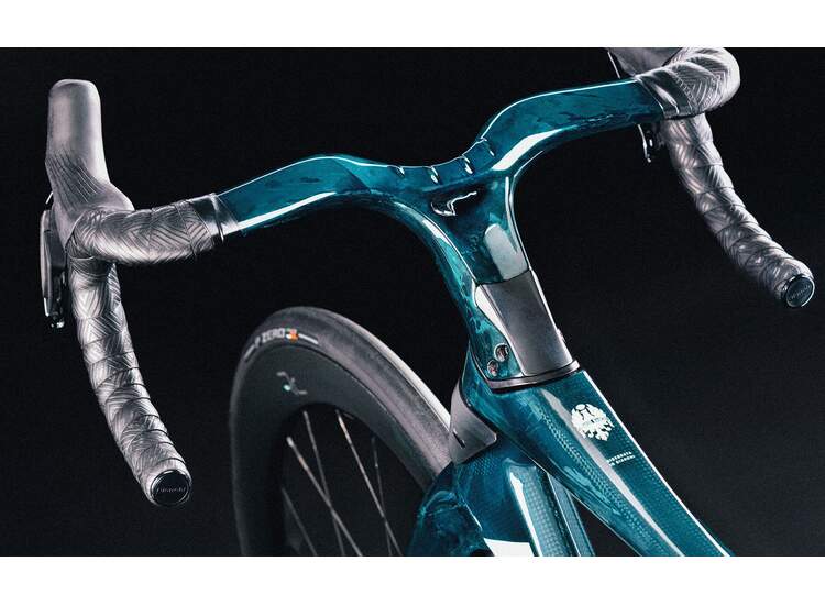 Bianchi V�lo Route OLTRE 140TH RC DURA-ACE DI2 12SP - 2025