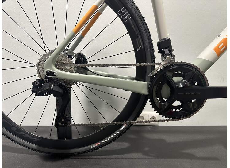 Bianchi Impulso Pro 2024 (Edition Zolder) Shimano 105 Di2