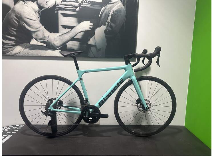 Bianchi Rennrad SPRINT 105 12SP  53 Gebraucht