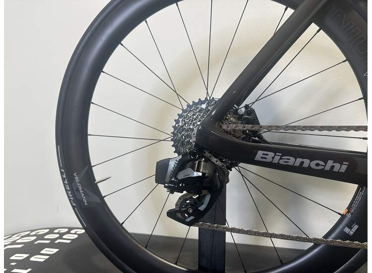 Bianchi Rennrad OLTRE PRO SRAM Rival E1 2026 ZH -  53