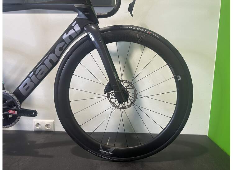 Bianchi V�lo Route OLTRE PRO SRAM Rival E1 2026