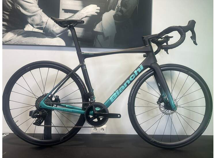 Bianchi Rennrad SPECIALISSIMA RC SRAM Rival AXS 12SP